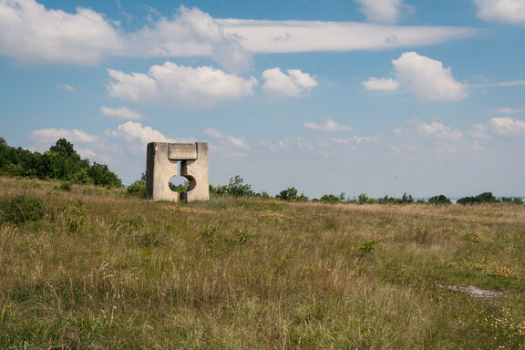 Weg über den Berg Kunstwerke 2018 c Lennard Lindner HQ 7 Weg über den Berg Kunstwerke 2018 c Lennard Lindner HQ 7